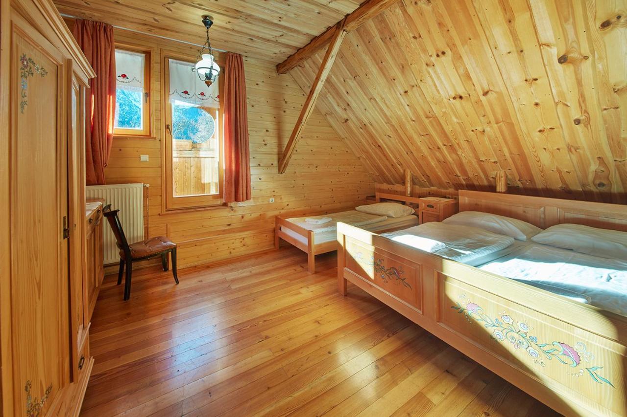 Rute Hotel And Apartments Kranjska Gora Ngoại thất bức ảnh